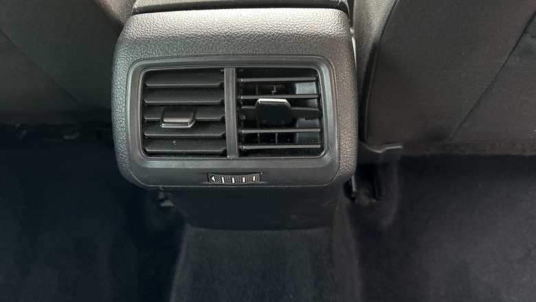 Volkswagen Golf 1.5 TSI EVO SE [Nav] 5dr Petrol Hatchback